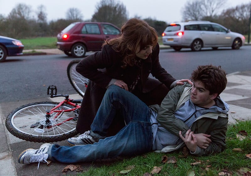 humans-episode-103-laura-parkinson-935