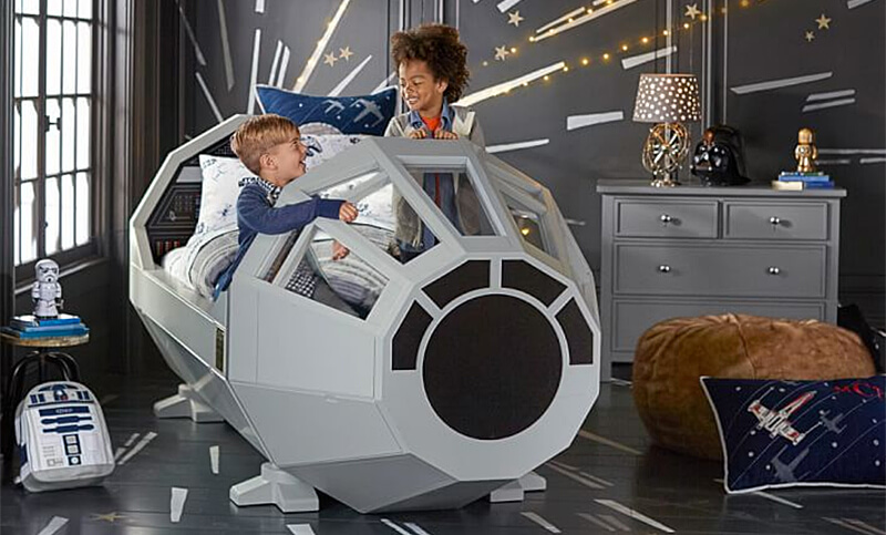 Millennium Falcon Bed