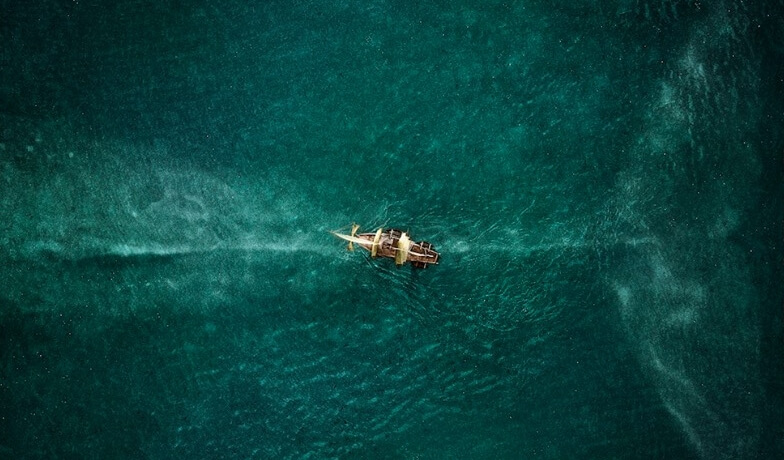 In the Heart of the Sea Poster