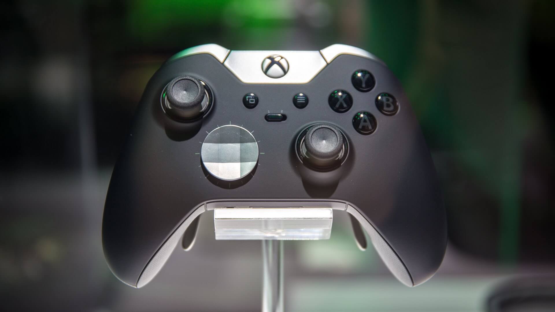 Xbox One Elite Controller Explained Xbox One Elite Controller