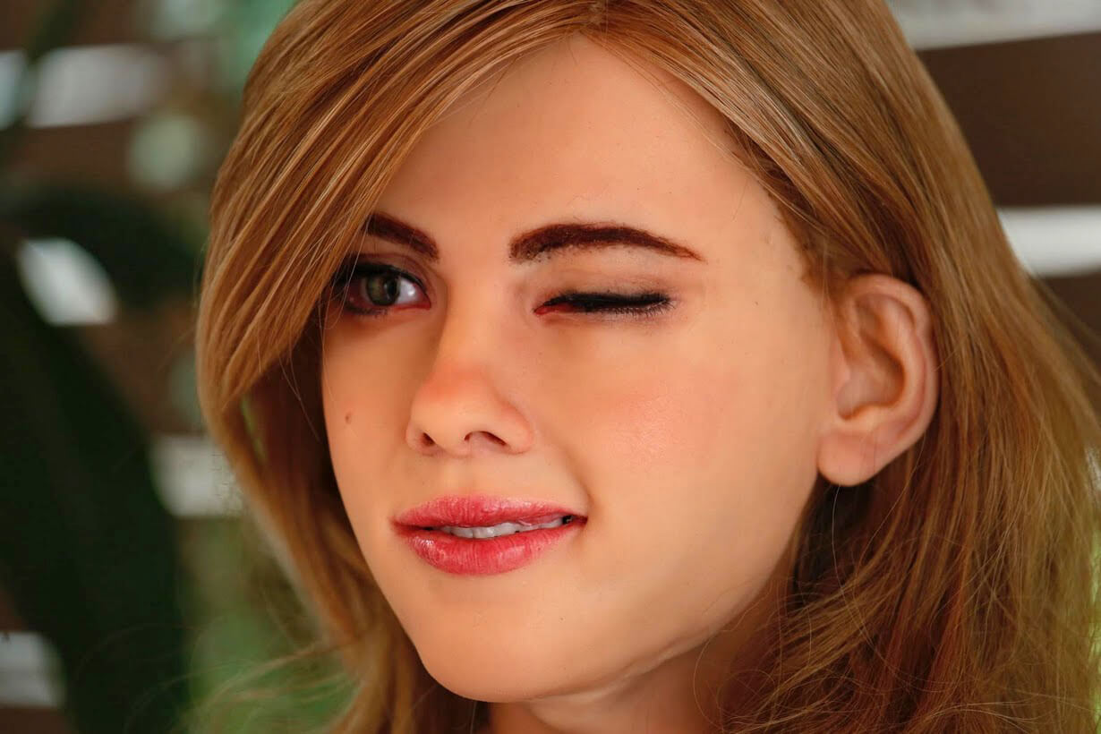 This Guy Built A Robot That Looks Like Scarlett Johansson Scarlett Johansson