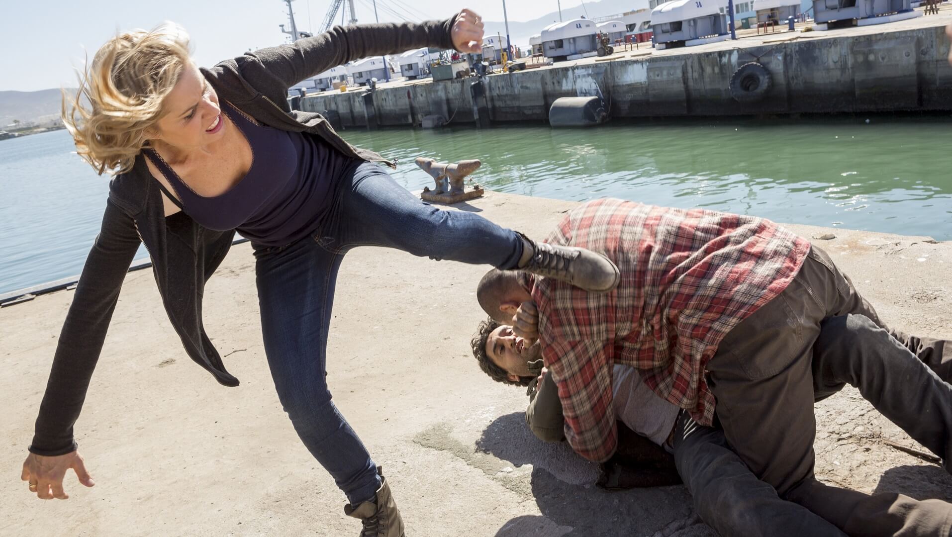 Fear the Walking Dead: “Captive” Review Fear the Walking Dead Madison and Travis