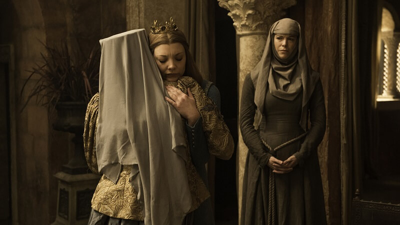 Queen hugging someone other than the king? Shame.