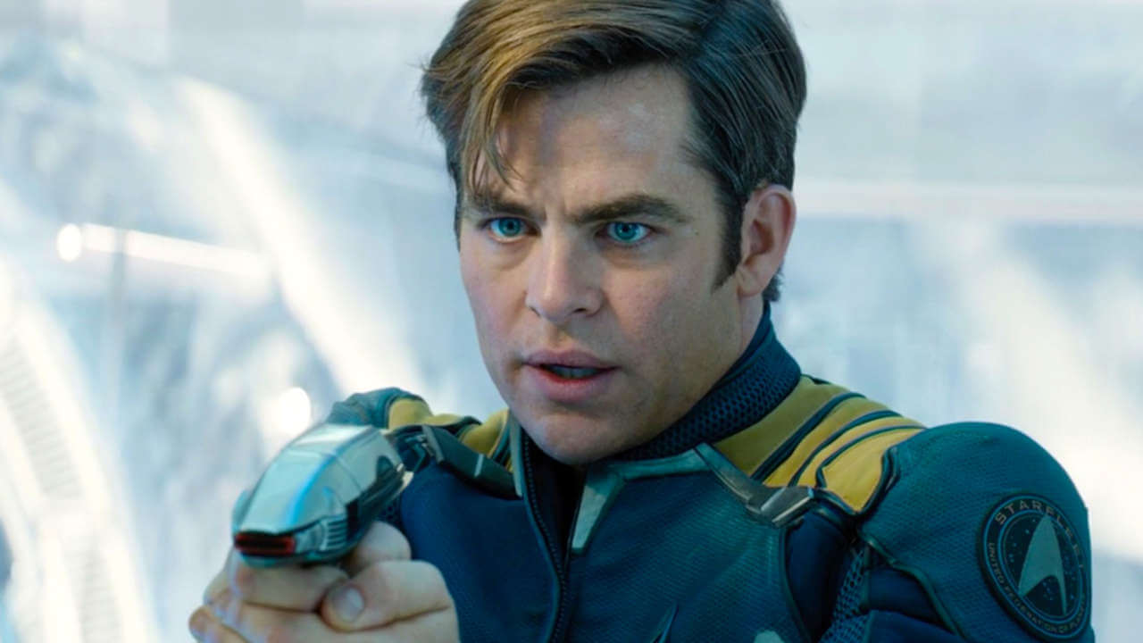 Chris Pine Says “Cerebral” Star Trek Can’t Work In 2016 Star Trek