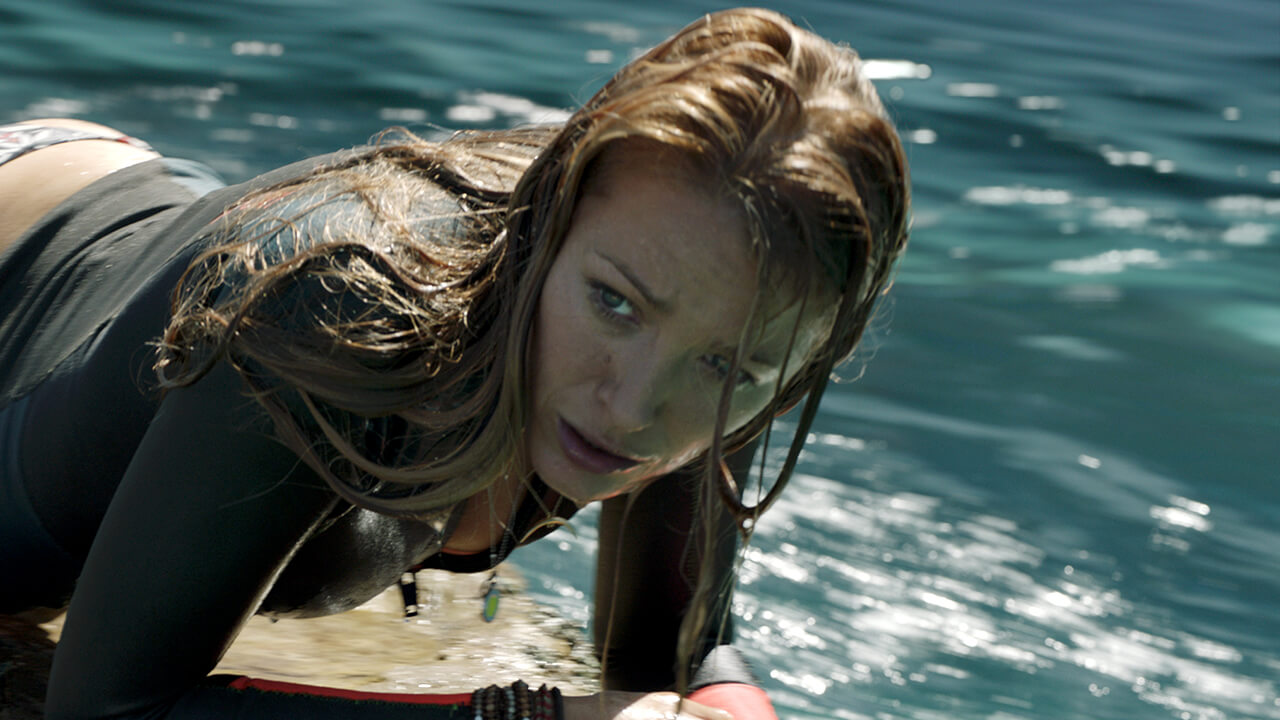 Nancy (Blake Lively) in Columbia Pictures' THE SHALLOWS.