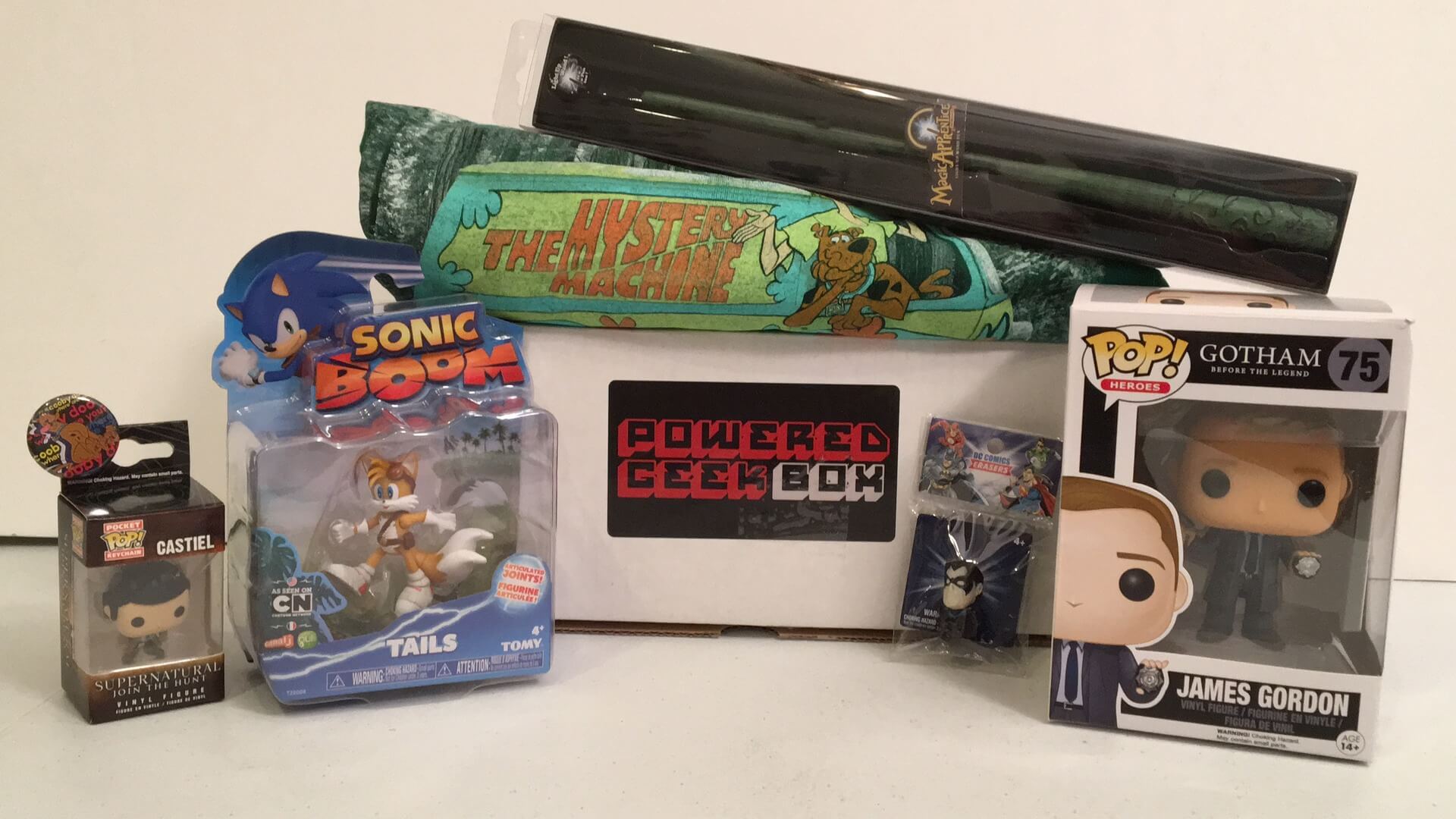Powered Geek Box: Scooby Doo, Gotham, DC Comics and More! Powered Geek Box