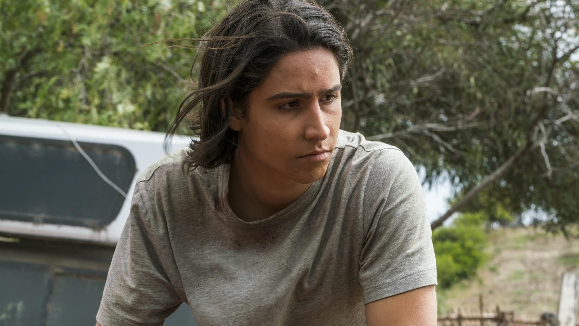 Fear the Walking Dead: “Date of Death” Review Chris on Fear the Walking Dead
