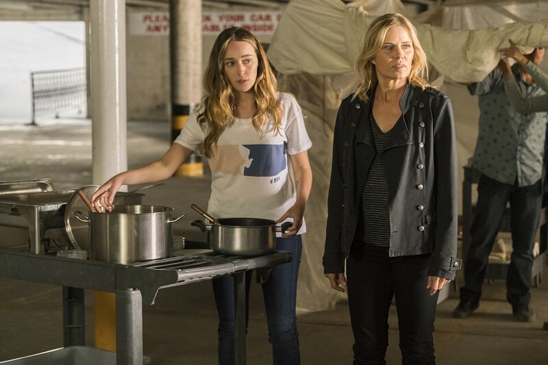 Fear the Walking Dead Madison and Alicia