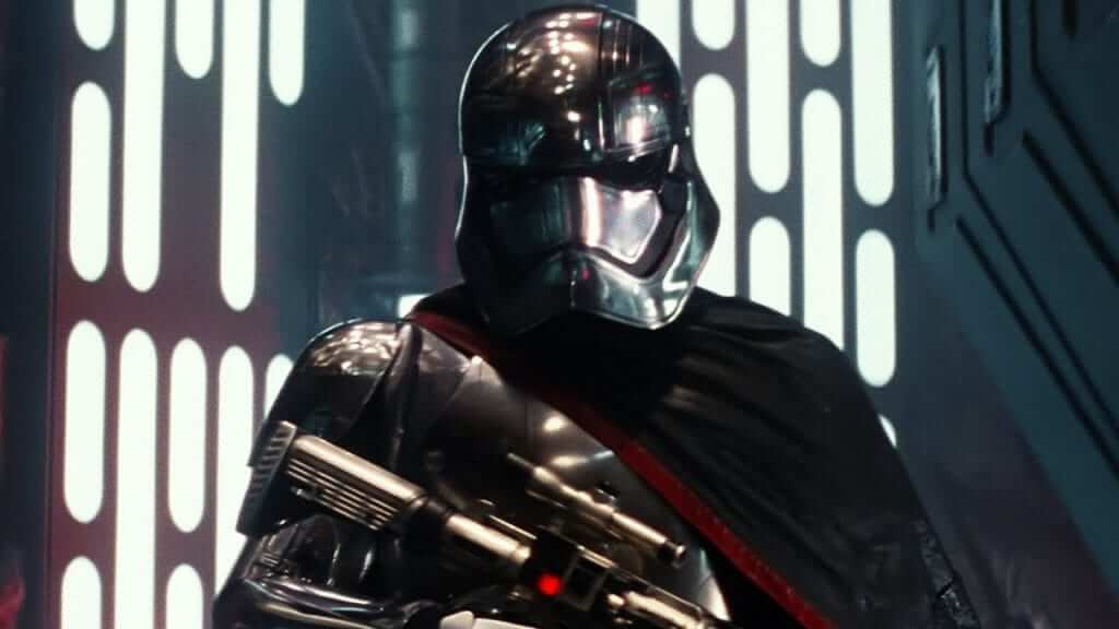 Upcoming Star Wars Comic Explains How Captain Phasma Escaped Starkiller Base star wars-captain_phasma