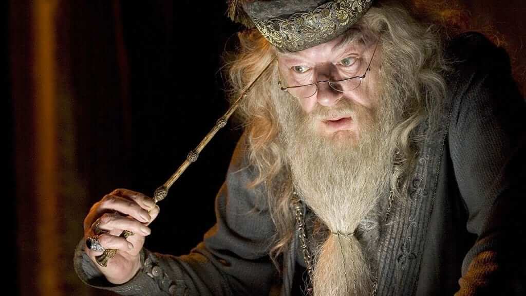 Jude Law Cast As Dumbledore In The Next Fantastic Beasts Film Fantastic Beasts