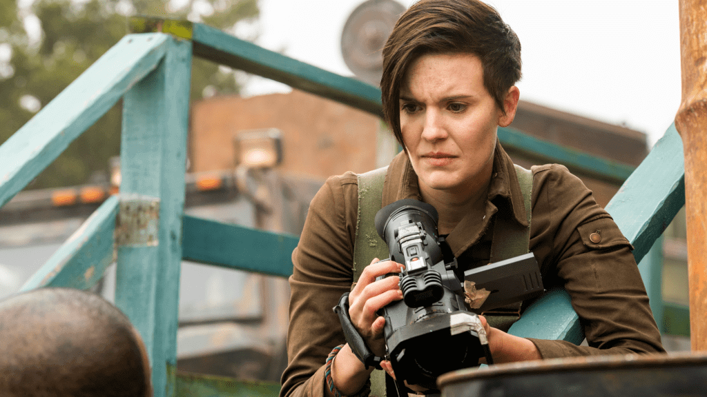 Fear the Walking Dead: The Wrong Side of Where You Are Now Review Fear the Walking Dead