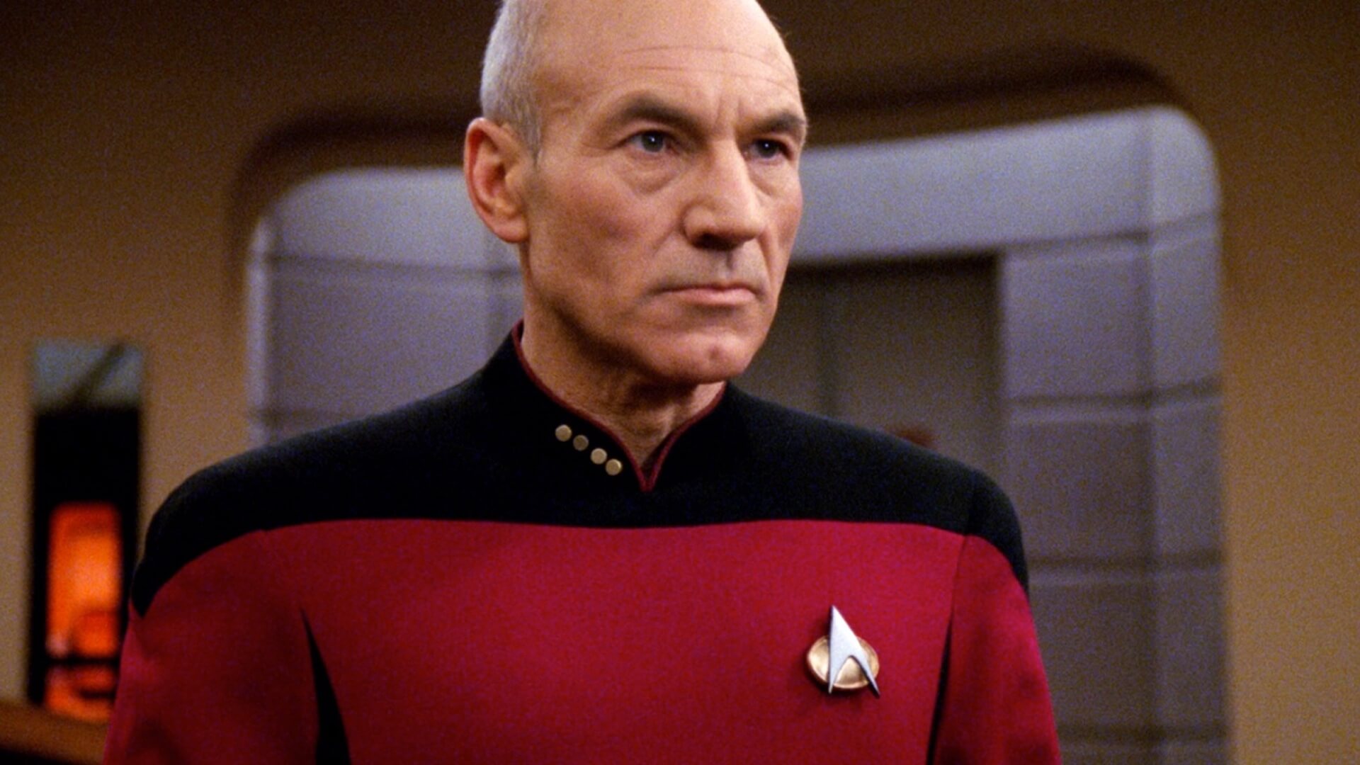 Patrick Stewart Shocks Fans With Star Trek Return
