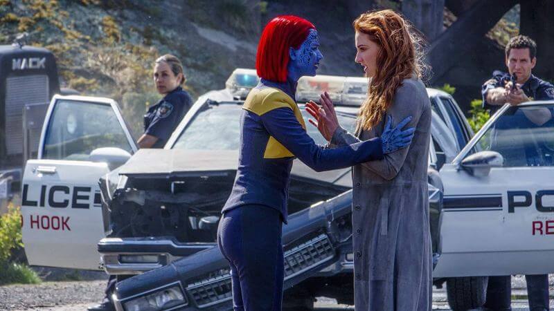 Mystique tries to talk some sense to Jean in Dark Phoenix