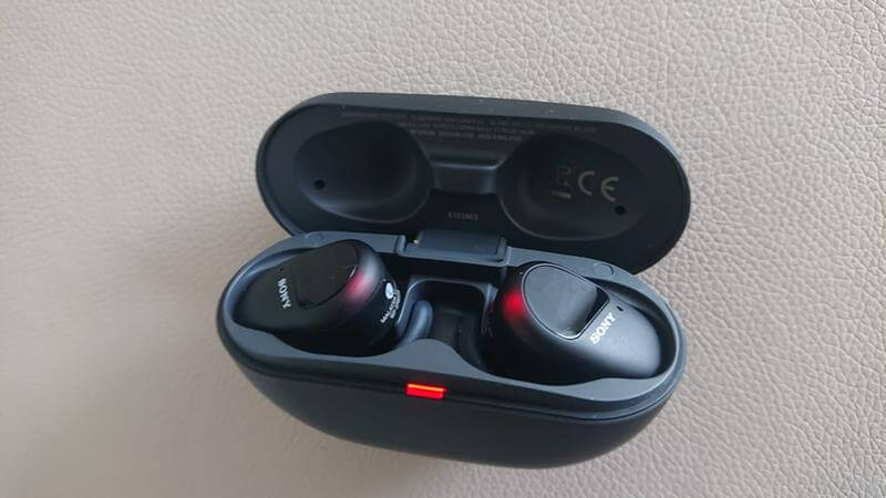 WF-SP800N Fitness Earbuds