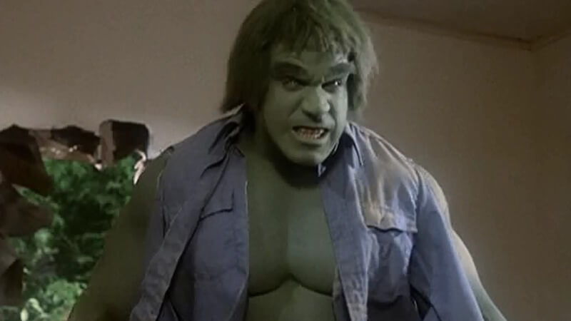 Hulk protecting a child in the Incredible Hulk series episode A child in need
