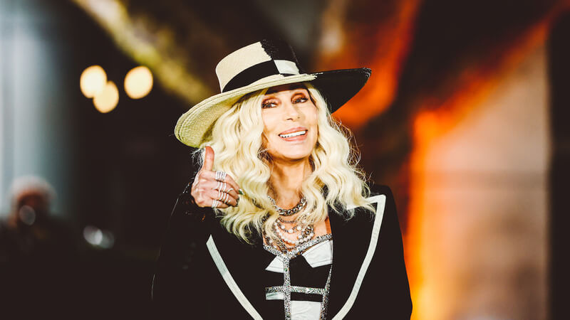 Blonde-Cher