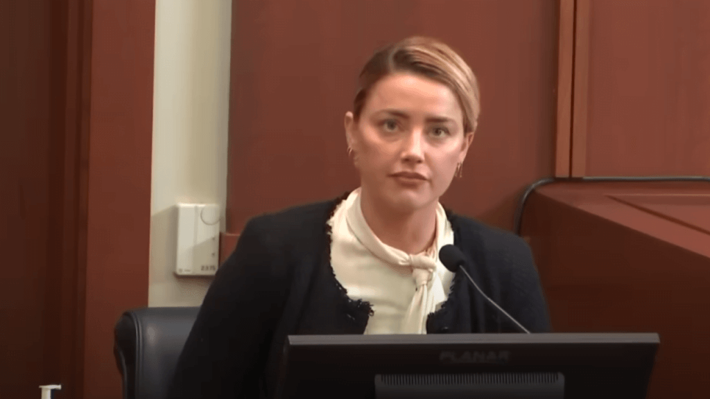 Amber Heard Sobs on Stand and Testifies She Gets ‘Hundreds of Death Threats’ amber heard