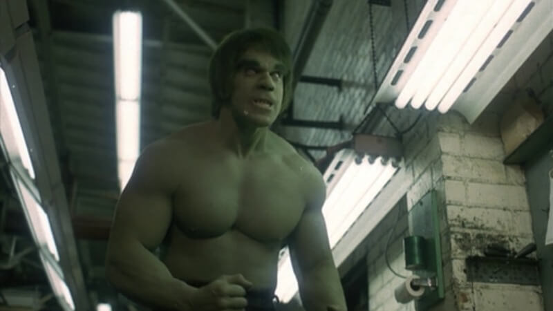 Hulk in a newspaper press in an episode of the hulk series