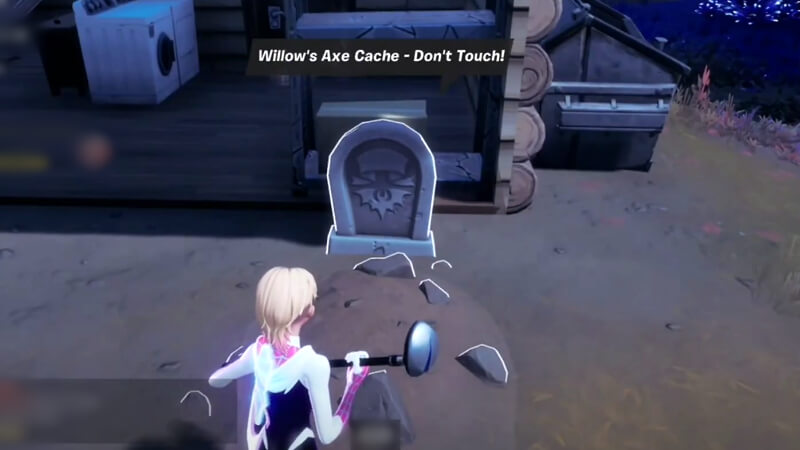 Interacting with a Goofy Gravestone in Fortnite