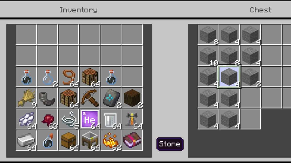 The player prepares to move all the items i a chest at once in Minecraft