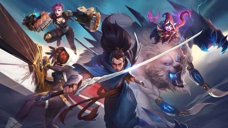 League of Legends: Multiple characters