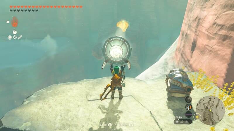 Link opening the Eighth Heroine Statue Cave in Tears of the Kingdom