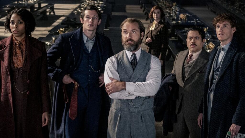 Harry Potter Director Casts Doubts on Future Fantastic Beasts Movies Cast of the last Fantastic Beasts, which may not have more movies according to the Harry Potter director
