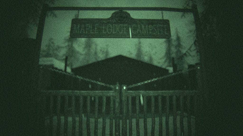 Phasmophobia: How To Use Night Vision Goggles Night Vision Goggles in Phasmophobia