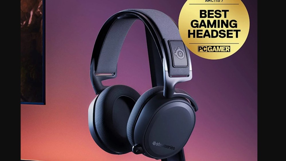 SteelSeries headphones, one of the best Black Friday Switch deals