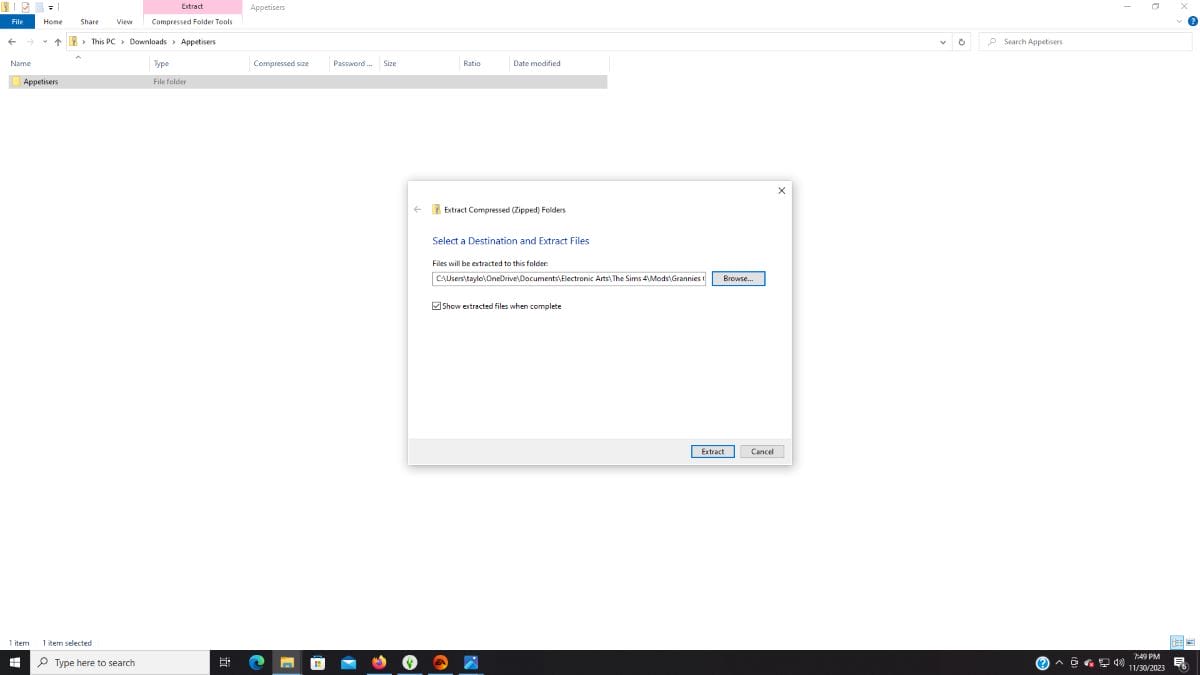 Extract the Grannies Cookbook recipes to the same folder as the original file.
