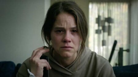 A Face-Stretching Horror Is Scaring up the Ranks on Netflix’s Top Ten Sosie Bacon in Smile