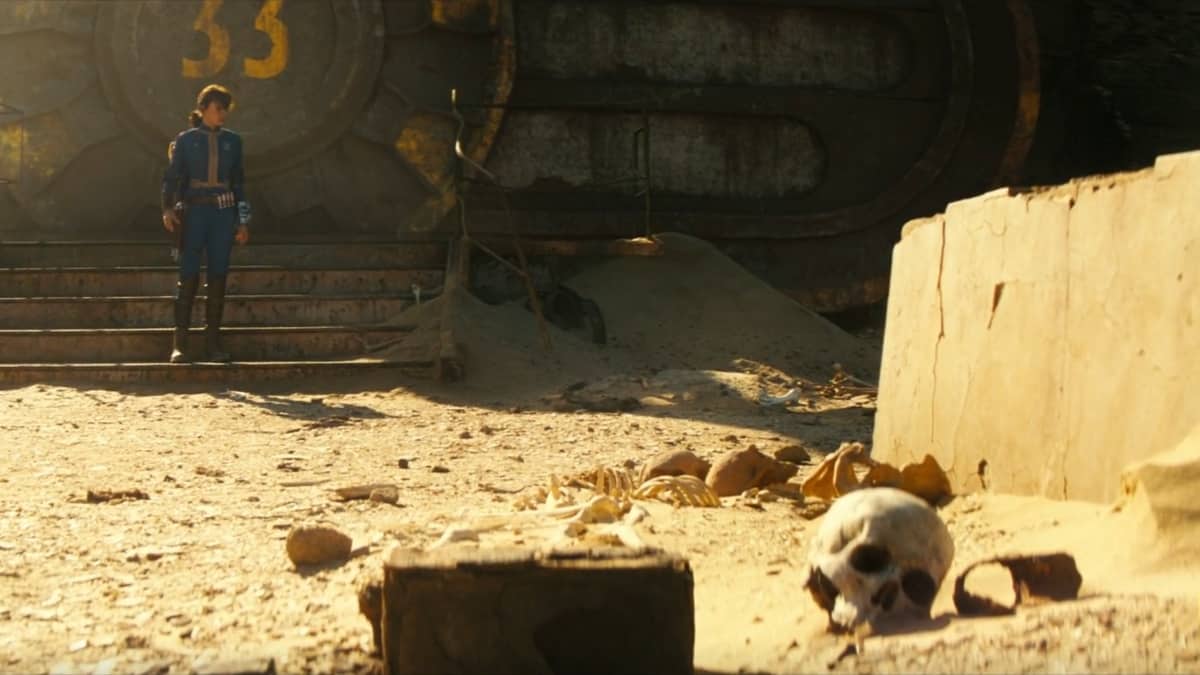 Fallout outside vault 33