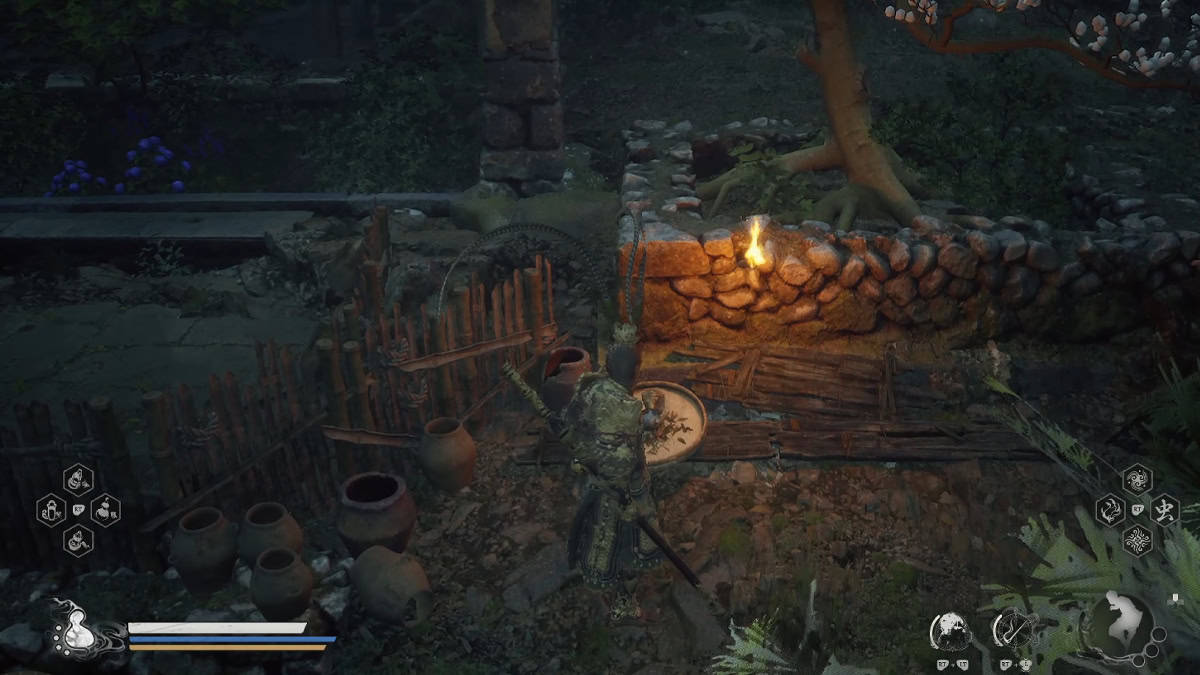 Feeding Proto-Amaurworm.