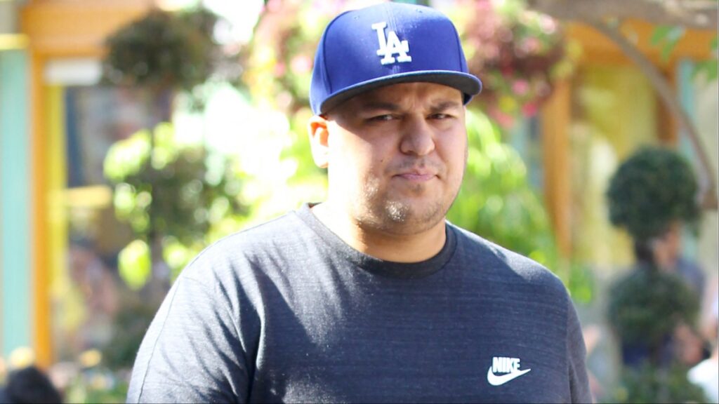 Rob Kardashian Refuses To Let Daughter Dream ‘End up Like His Sisters’ as He Shows off Kobe Bryant Halloween Costume: ‘She Does Not Become a Cash Cow’ Rob Kardashian seen picking up snacks at Disney World