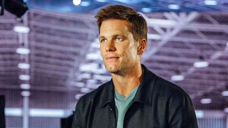 Tom Brady’s Fans Lose Focus as He Makes a Big Announcement: ‘So Handsome’ Tom Brady turns talkshow guest for Hertz