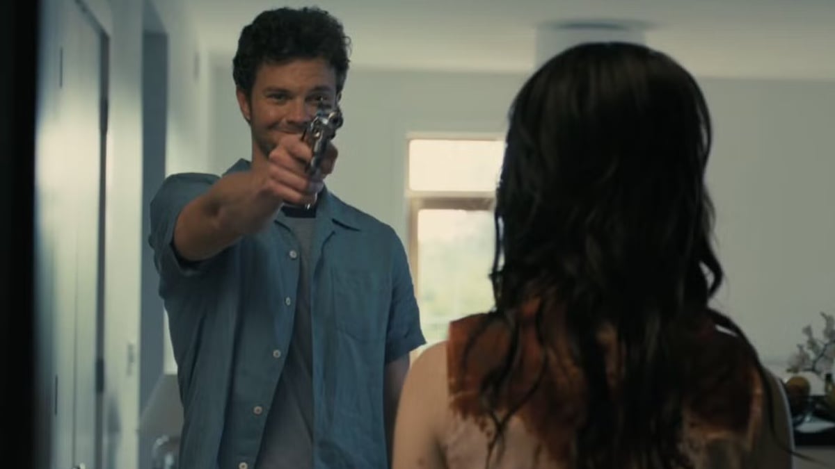 Jack Quaid and Sophie Thatcher in Companion