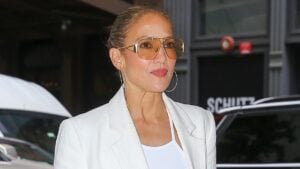 ‘Dumbest Take Ever for a City of Immigrants’: Jennifer Lopez Sparks Outrage for Gatekeeping New Yorker Status in NYC Interview Jennifer Lopez shows off glossy lips during outing