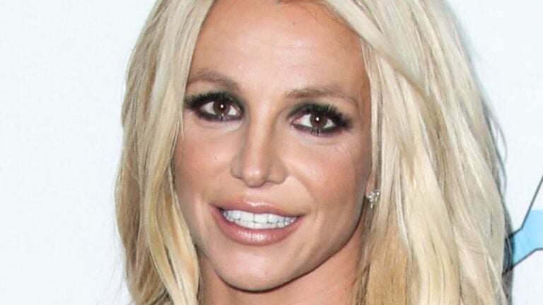 Britney Spears Doesn’t Look ‘Well’ In Summer Shorts With Lawyer Britney Spears close up