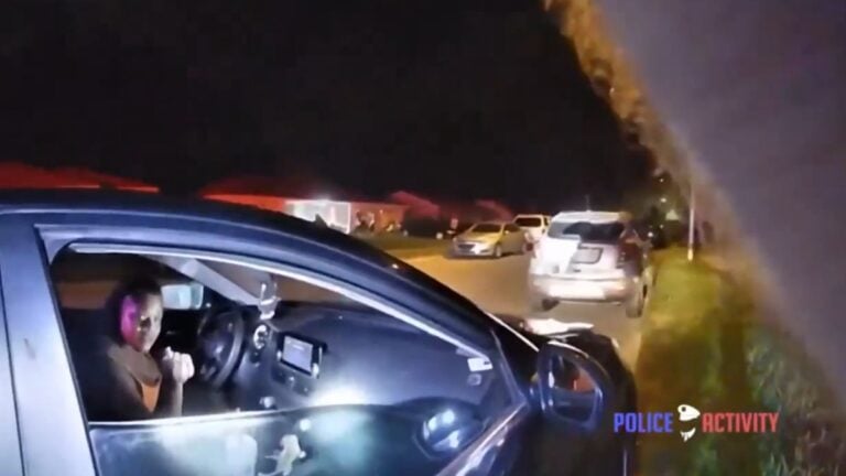 Combative Dayton Karen Doesn’t Comply to Traffic Stop and Pays the Price: ‘No, You’re Going to Jail Sweetheart’ Combative Dayton Karen Doesn't Comply to Traffic Stop and Pays the Price 'No, You're Going to Jail Sweetheart'