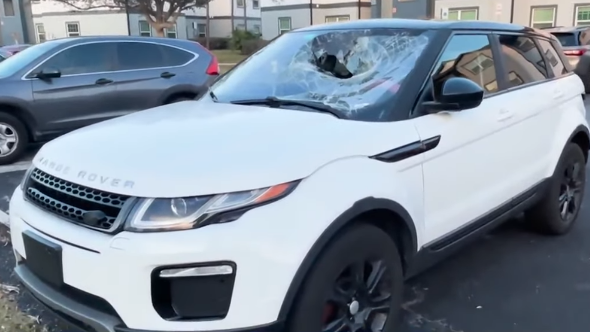 Florida Range Rover Used to Hit Cheating Boyfriend