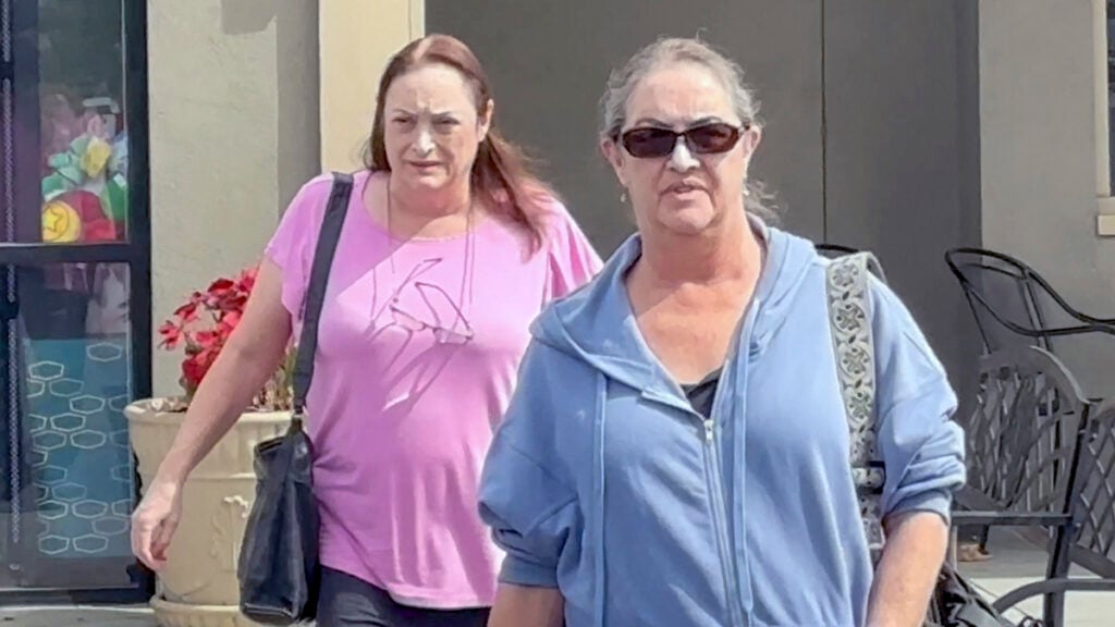 Elizabeth and Leslie Hackman seen for the first time since their father Gene Hackman's mysterious death as they step out for breakfast in LA.