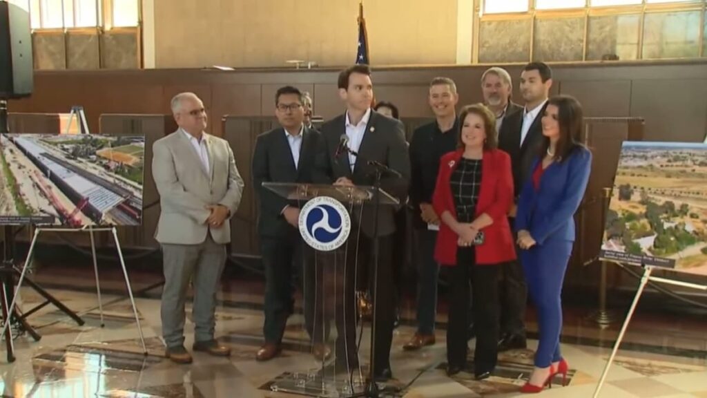 California Rep Kevin Kiley Brutally Booed in Los Angeles Discussing ‘High-Speed Rail Disaster’ kevin kiley on California high-speed rail