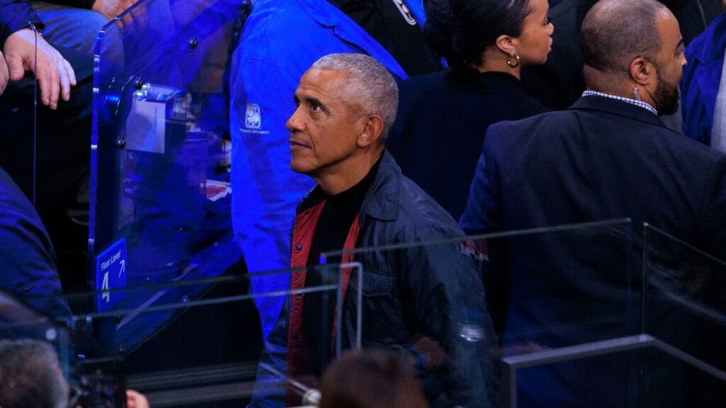 ‘Stressed’ Barack Obama Seen At California Game Without Michelle: ‘Whatever Is Going On In That Household?’ President Barack Obama attends the regular season NBA game between the Los Angeles Clippers and the Detroit Pistons on Wednesday March 5, 2025 at Intuit Dome Arena in Inglewood, California. J