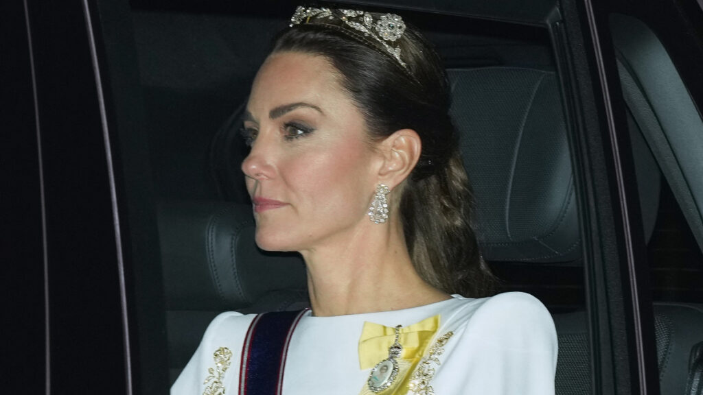 ‘Well Played!’ Kate Middleton’s Mother’s Day Post Had 2 Vengeful Messages, Says Fans Kate Middleton arrives at the State Banquet for the President of South Korea at Buckingham Palace, London, UK.