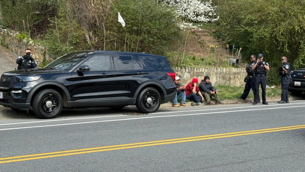 Pentagon Police Detain Multiple People at REI Bailey’s Crossroads in Virginia: ‘They Have Found the Next Target’ Multiple people detained by the Pentagon police outside REI Bailey's Crossing in Virginia sit on the ground while multiple officers film the bystander taking their picture