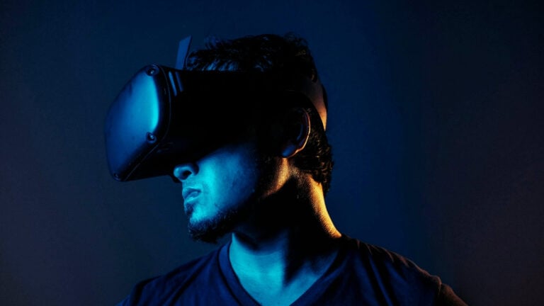 California Prison Inmates Can Now Play VR Headsets in Solitary Confinement: ‘Welcome to the Matrix’ VR prison