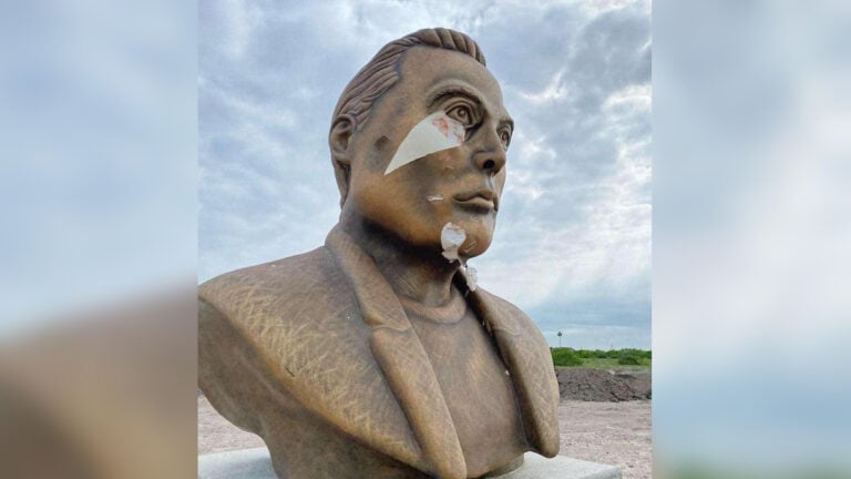 Vandals Target Elon Musk Head Statue Near Texas Starbase: ‘Not Vandalized Enough Though'