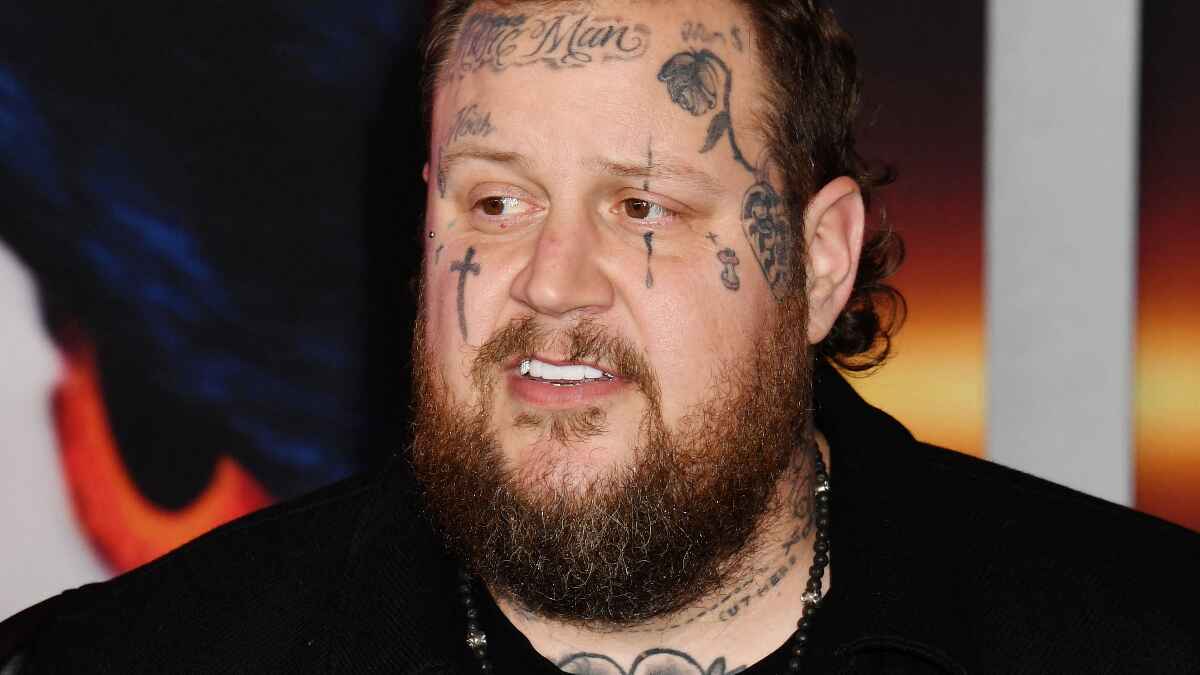 New York Crowd Silenced As Jelly Roll Breaks Down And Confesses The Truth About His Divorce From Bunnie XO: ‘The Only Woman I’ll Ever Love’