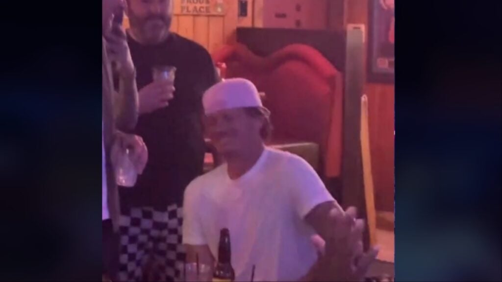 California Woman Gets Surprise of Her Life During Coachella Karaoke Performance: ‘She Had No Idea He Was at Her Show’ Tom DeLonge watches a fan preform his song in a California bar