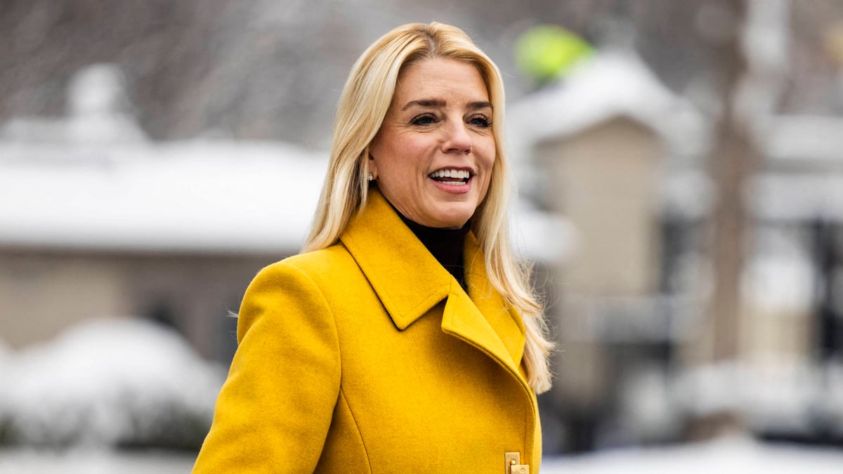 Attorney General Bondi attends meetings at White House